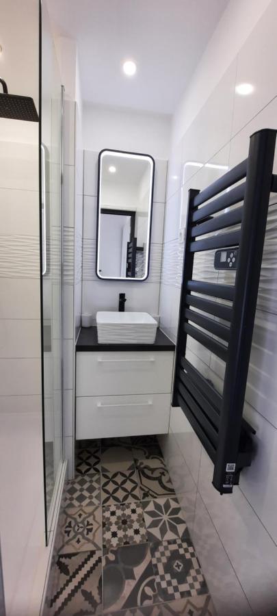 Apartment Cosy Refait A Neuf Parking A Pied